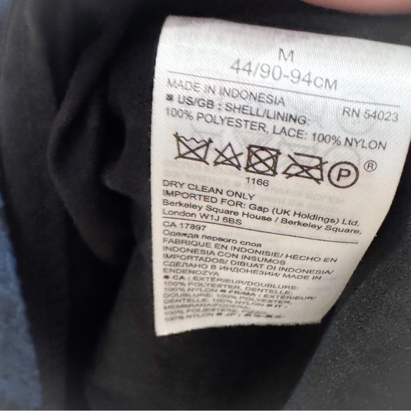 Banana republic chiffon lace floral top ❤️ - Picture 6 of 6